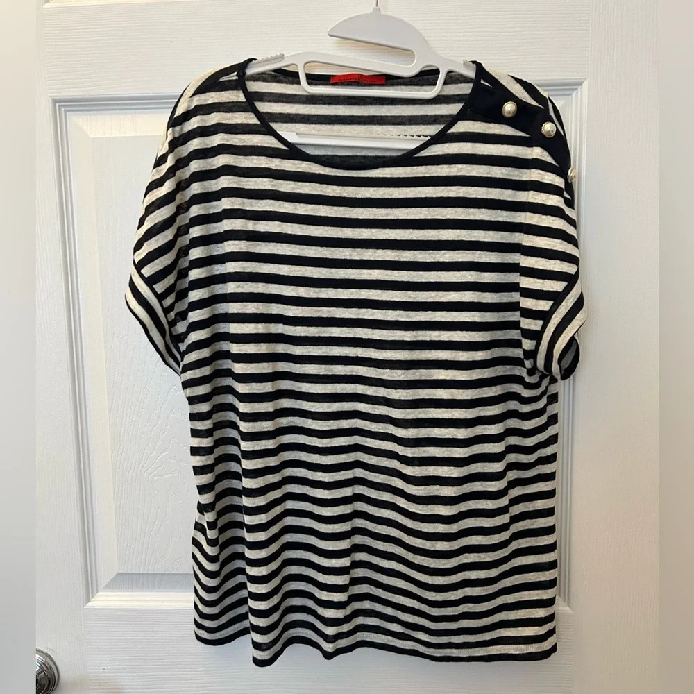 ! Carolina Herrera white and blue stripped top large